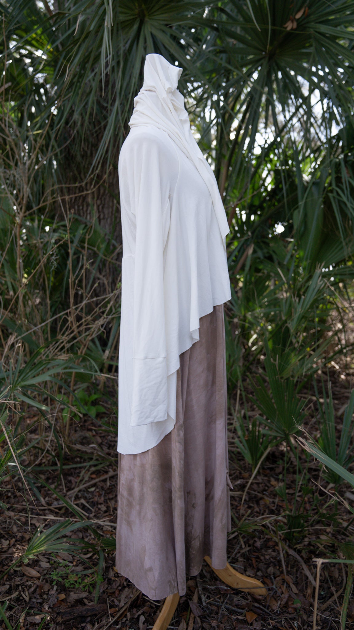Strange Shadows Cardigan (Cropped) Bone
