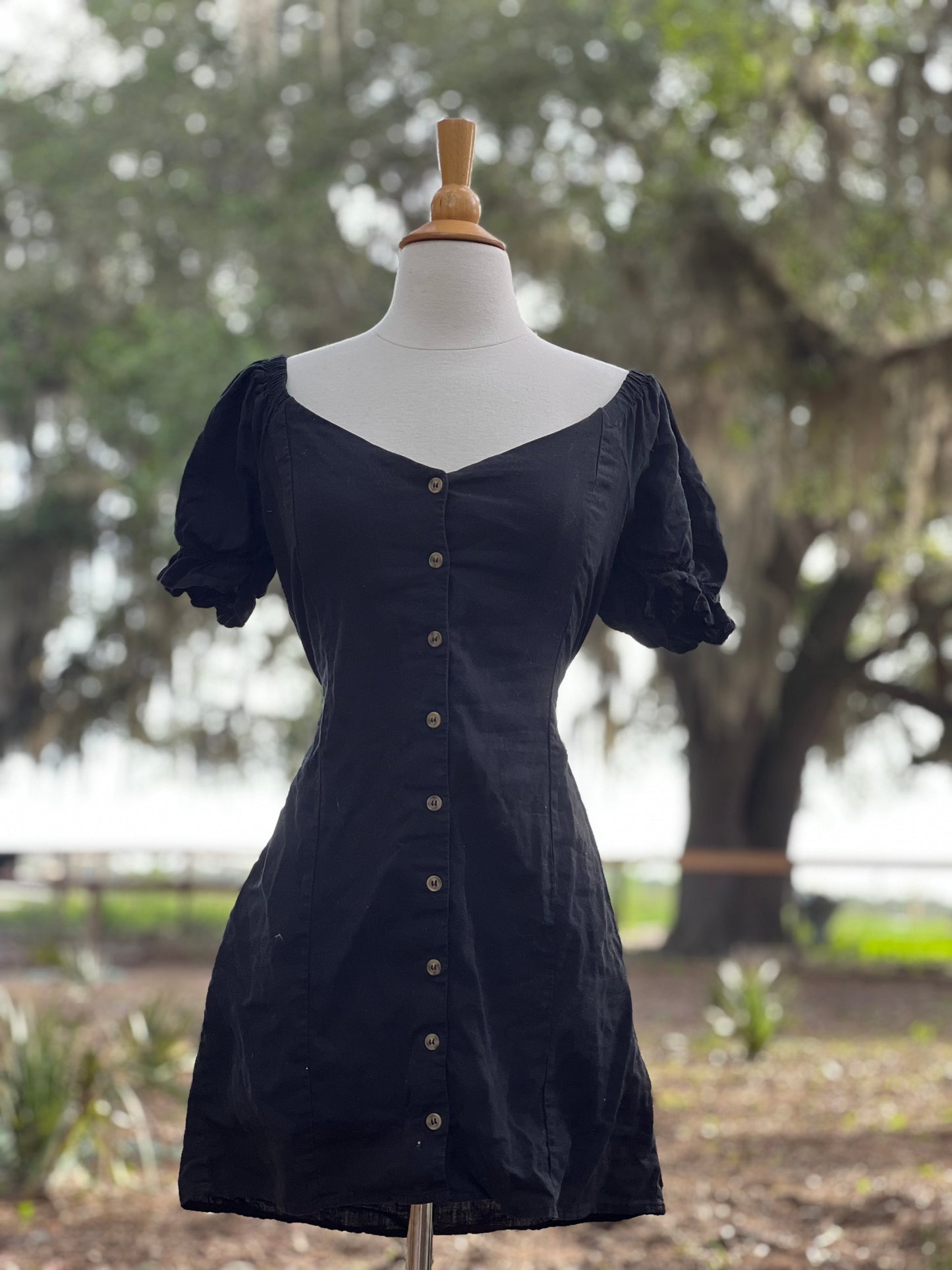 ✧ Little Black Dress ✧ Natural Fibers