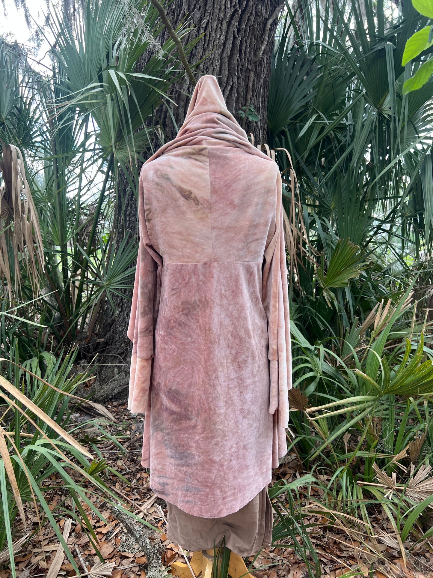 Strange Shadows Cardigan (M/L) Rose Hips Bamboo Velour