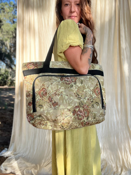 ✧ Floral Tapestry Tote Bag ✧