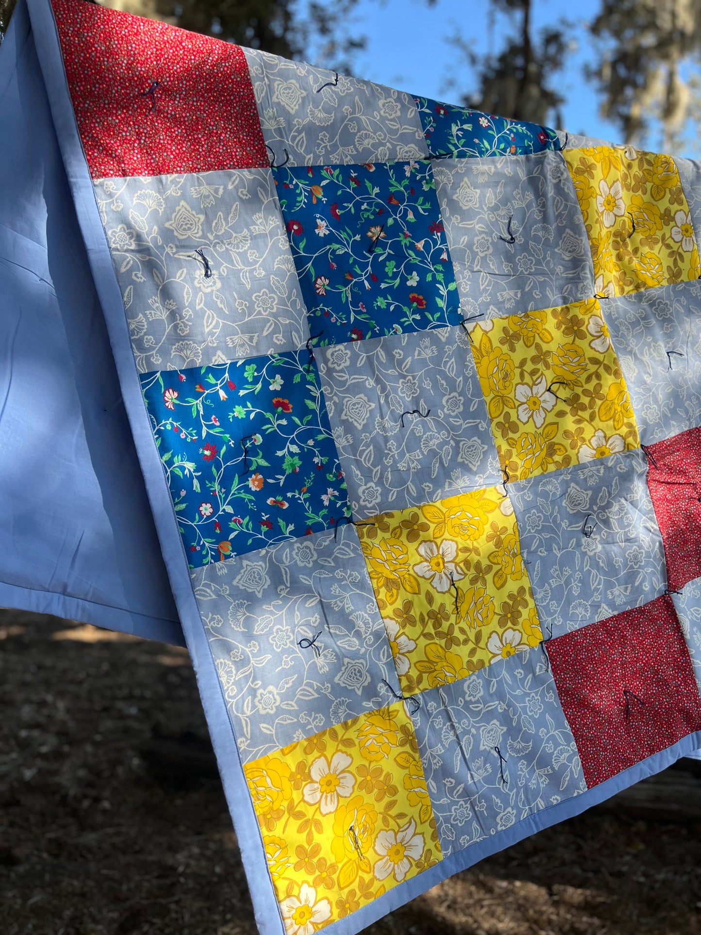 ✧ Quilt ✧ Primary Floral