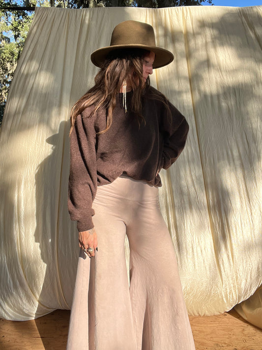 ✧ Cashmere Wool Sweater ✧ Natural Fibers